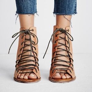 Jeffrey Campbell Lace-Up peep toe booties